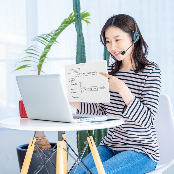 Magnetic White Board